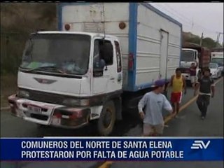 Comuneros protestan en Manglaralto por falta de agua