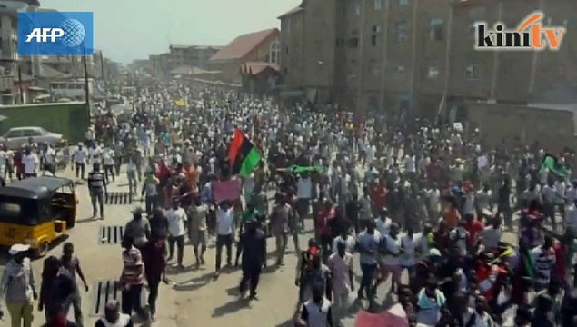 Thousands protest in Nigeria for detained activist