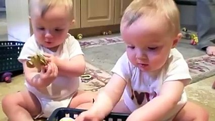 Perfect Photos - Twins mimic Daddys Sneeze! So Cute! ♥