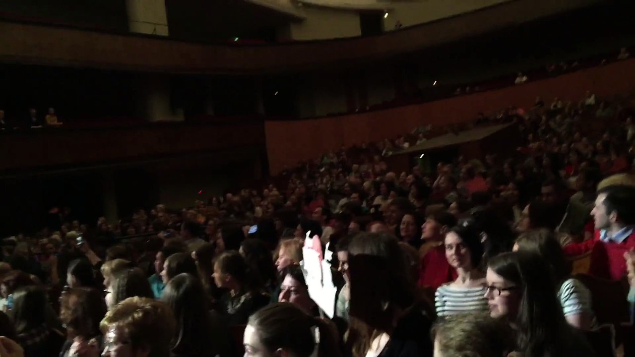 «Калинка» (фрагмент) А.Бон (С.-Петербург, 30.04.2015) (Lucky Cola)