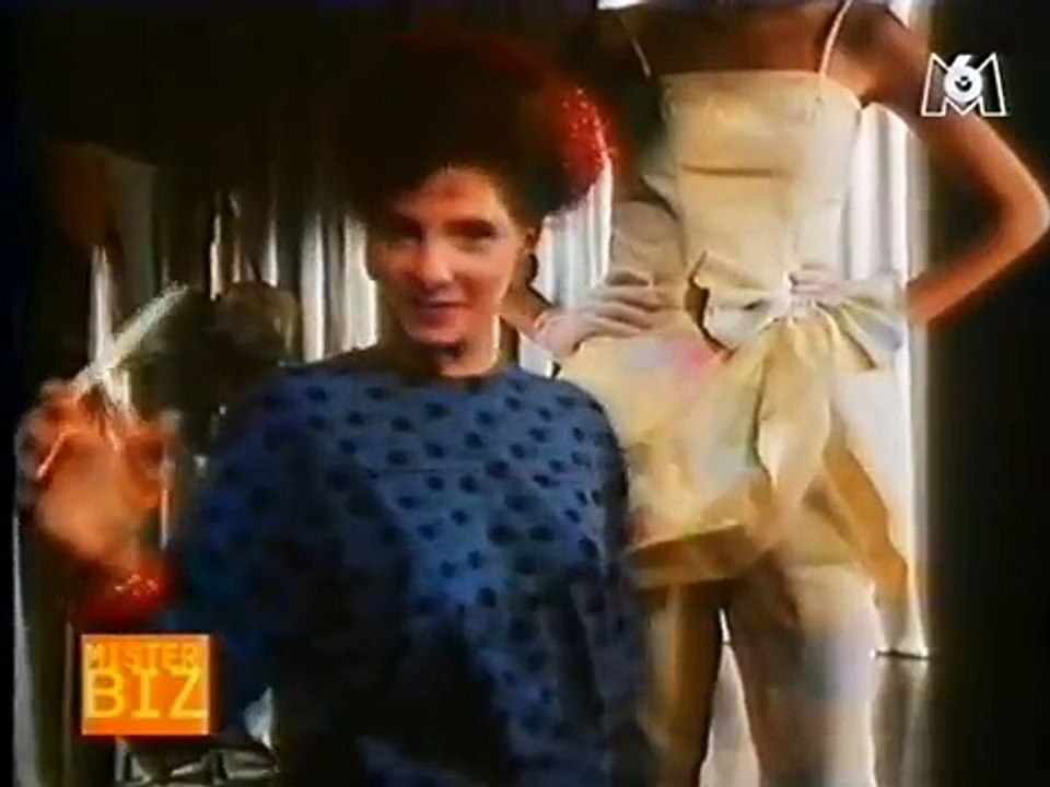 Mylène Farmer- Reportage MISTER BIZZ -  1999