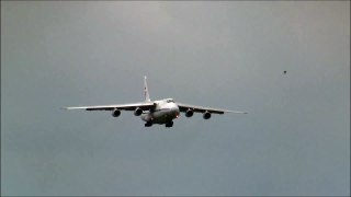 (Live ATC) Russian Federation Air Force Antonov 124 landing runway 14 at ZRH
