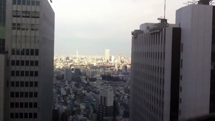 Japan Earthquake (7.0) 14 November 2015 - Buildings move - Terremoto en Japon -