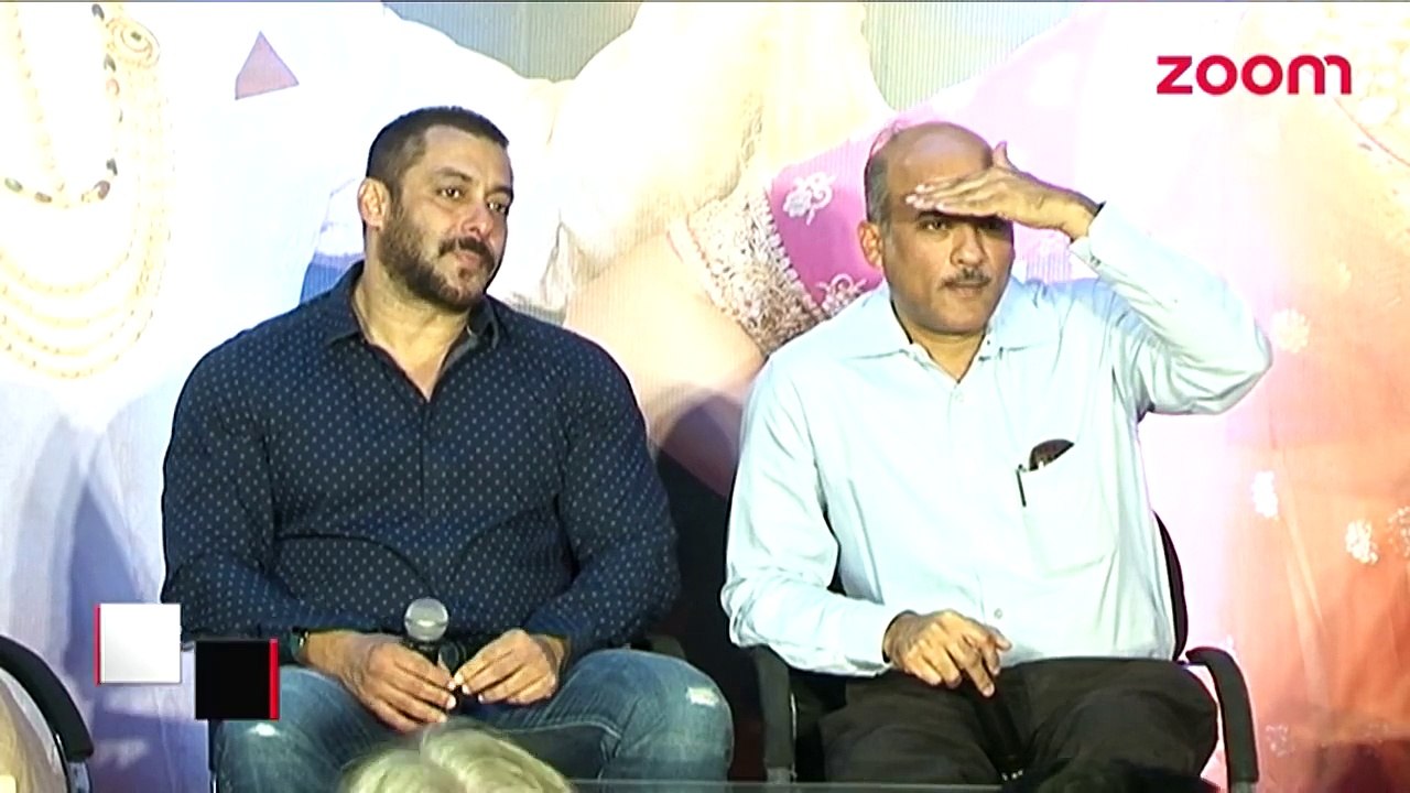 Salman Khan LOSES his cool at an event   Bollywood News