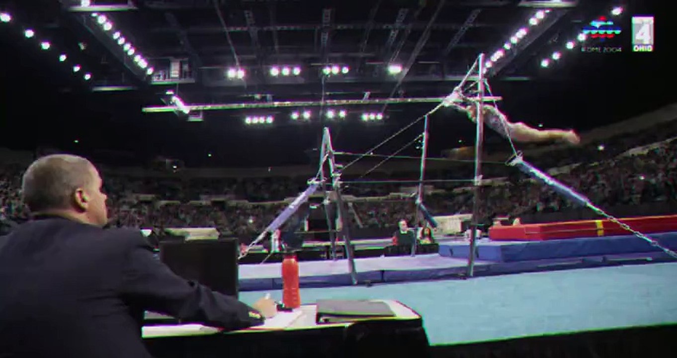 The Bronze (2016) Red Band Teaser Trailer - Melissa Rauch, Gary Cole