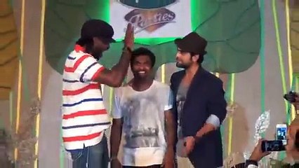 Hottest Signature after match party, Virat, Chris, Pollard, Murali, ABD and Zaheer ramp walk