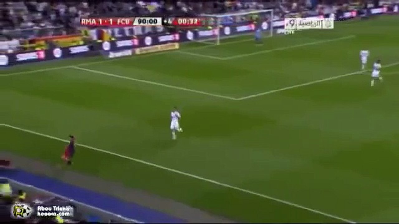 Pepe Fights Messi