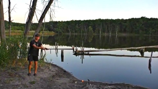 Russians Build Explosive Rockets With Coke Bottles