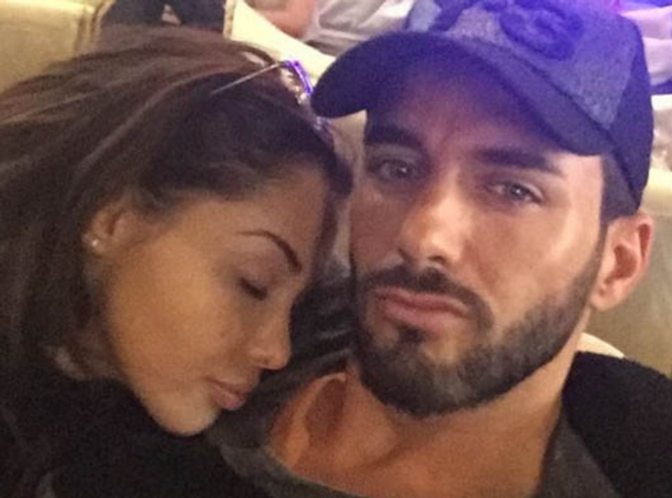 Vidéo : Les anciens collègues de Nabilla disent ce qu’ils pensent de sa photo “hot” avec Thomas !