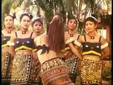 'Suna Suna Gharbeti Aama' Nepali Old Movie Sathi Song