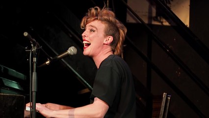 Barbara Weldens aux Anartistes