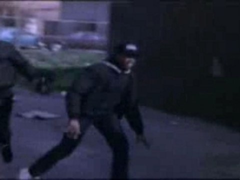 NWA - STRAIGHT OUTTA COMPTON