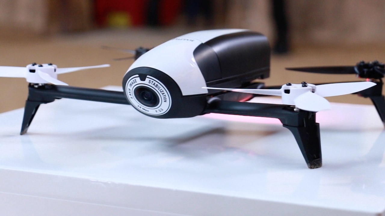 Parrot Bebop 2 : le drone pour faire photos et vidéos plus vite et plus longtemps