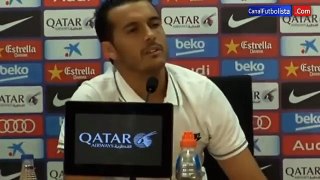 Jugadores del Barcelona pitan una pregunta sobre Mourinho en la despedida de Pedro