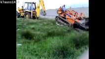 Tractors in MUD! ULTIMATE TRACTOR WINFAILS 2016 ★ EPIC Tractors in long video Compilation