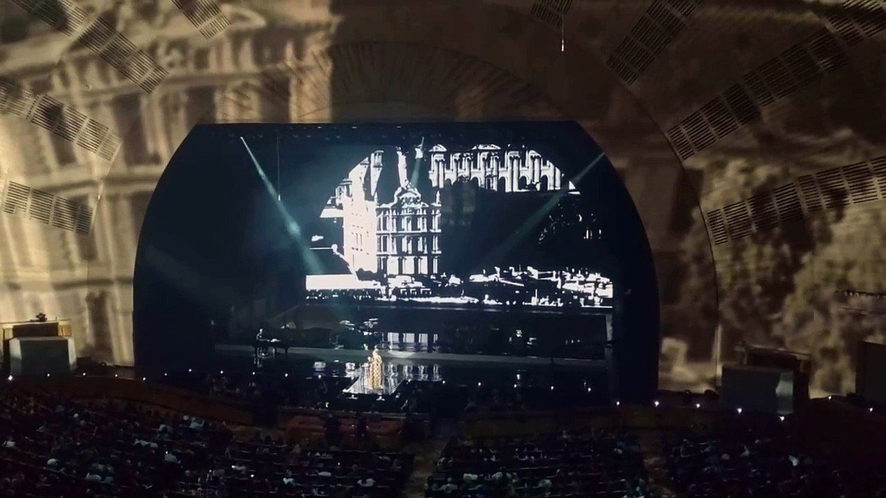 Superbe Hommage d'Adele aux victimes des attentats de Paris