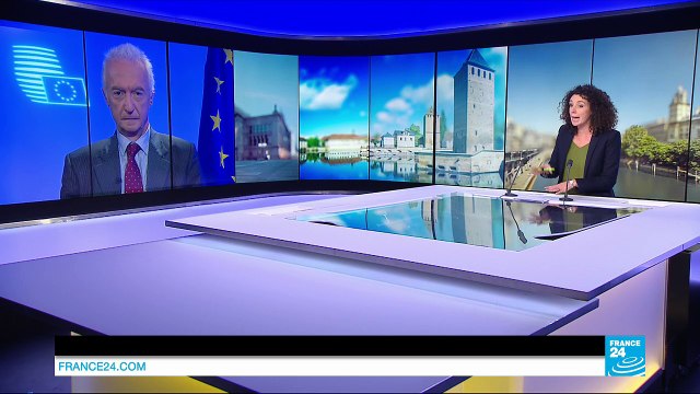 EU chief warns against 'mixing up' refugees and terrorists