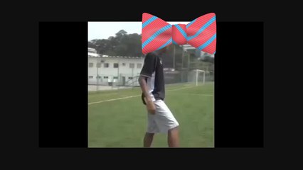 Không có gì là neymar không làm được với quả bóng