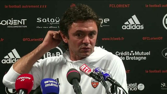 Foot - L1 - FCL : Ripoll «Ne surtout pas les regarder...!»