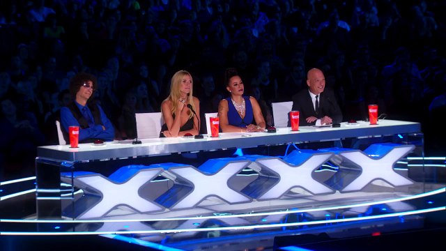 Paul Zerdin: Funny Ventriloquist Amazes Audience - Americas Got Talent 2015