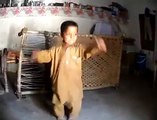 PTI - Banega Naya Pakistan - Attaullah Esakhelvi  Pathan Child Dance Very Well HD  2015