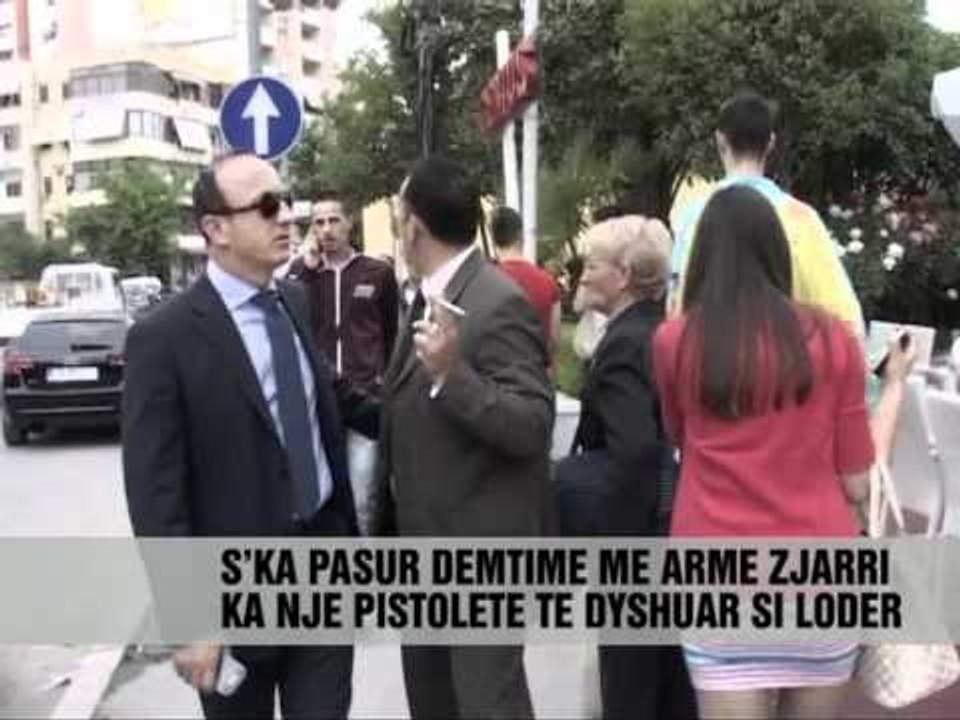 Ne stadium një pistolete lodër - Vizion Plus - News - Lajme