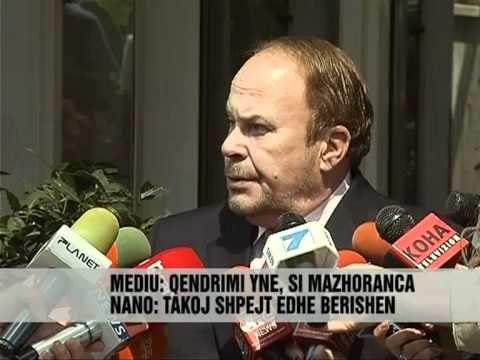 Fatos Nano takon Mediun - Vizion Plus - News - Lajme