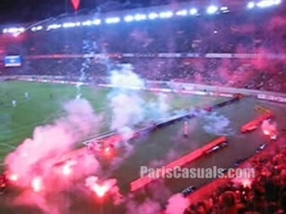PSG-METZ INCIDENTS-HOOLIGANS