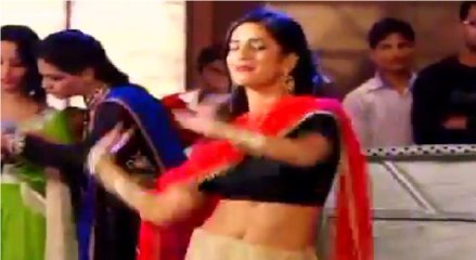 Chittian Kalliyan || Girls Amazing Mehndi Dance || HD Sangeet