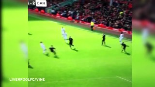 Thierry Henrys Stunning Dummy Pass During Liverpool all Stars Charity Match