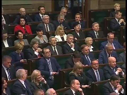 Prezydent RP Andrzej Duda przemawia na pierwszym posiedzeniu Sejmu