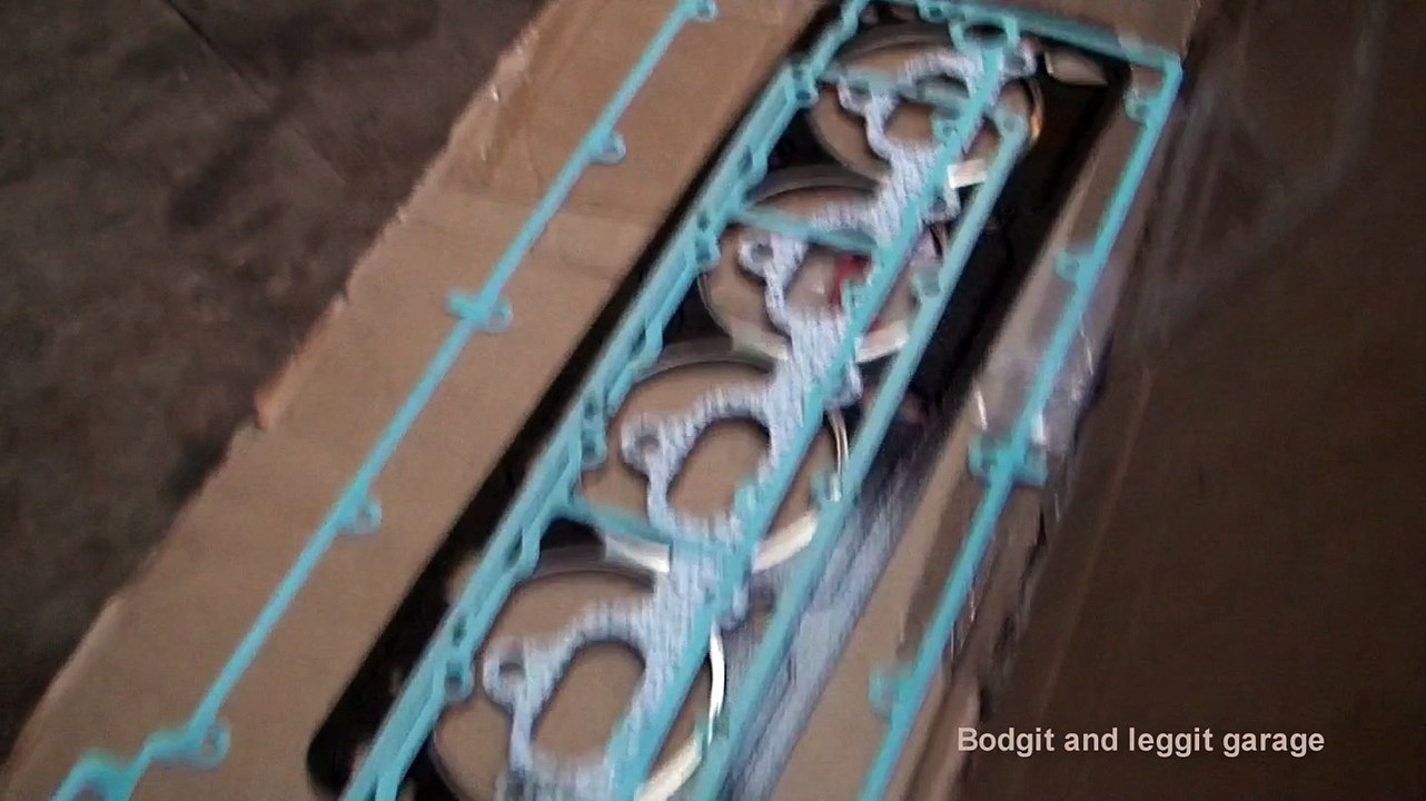 bodgit and leggit garage coswoth engine rebuild part 2