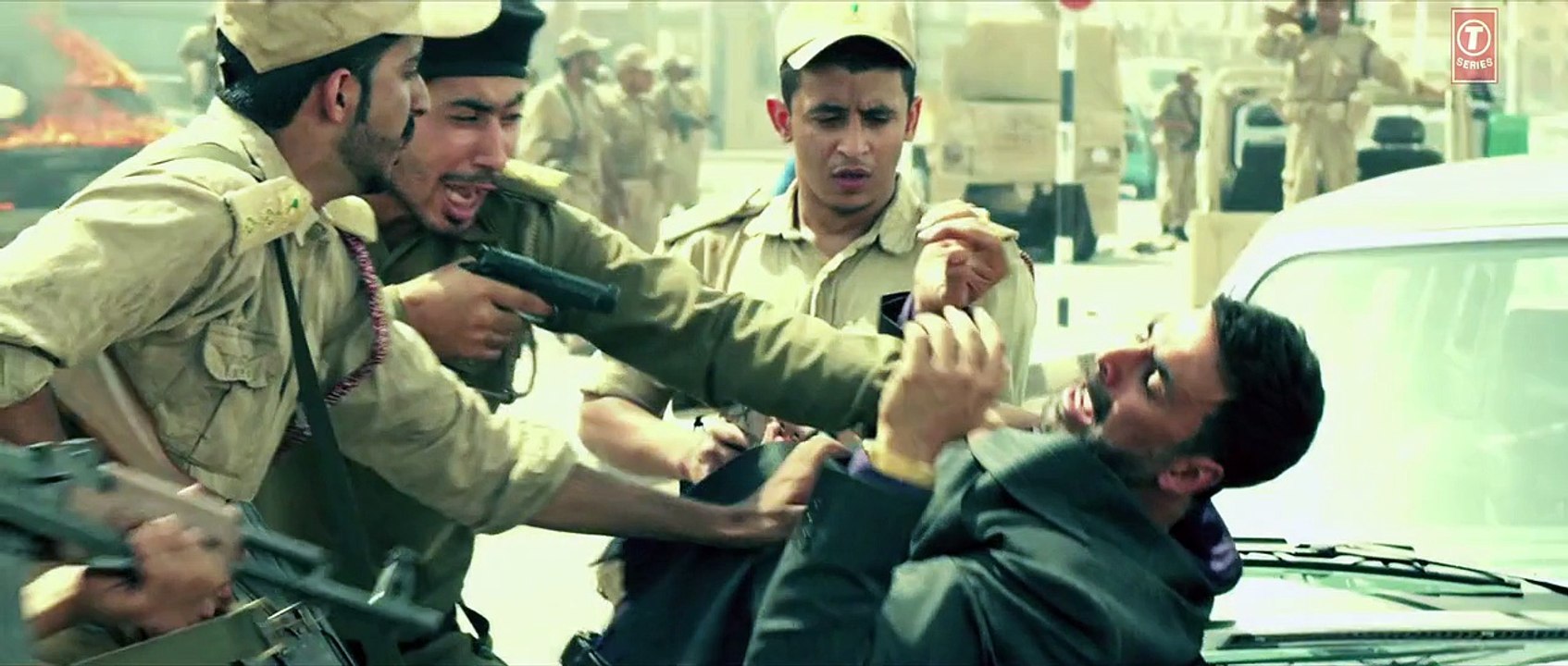 Offical 'Airlift'  Teaser - Akshay Kumar - Nimrat Kaur - Video Dailymotion