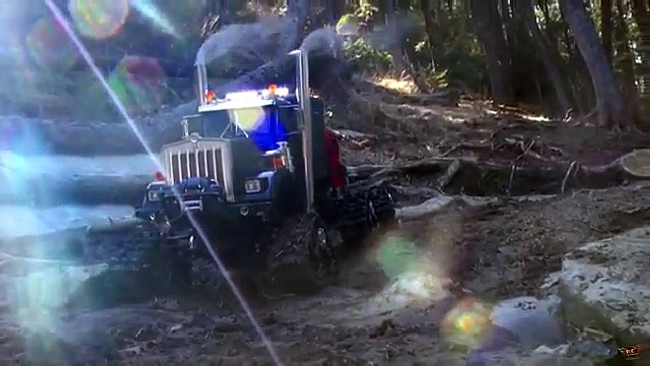 RC ADVENTURES - Muddy Tracked Semi-Truck 6X6 HD OVERKiLL & 4X4 'BEAST' MT on the Trail