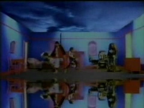 Faith No More - Falling To Pieces