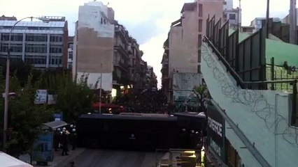 Βίντεο πίσω άπο την θύρα 13