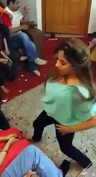 Pakistani Girls are dancing shameful act