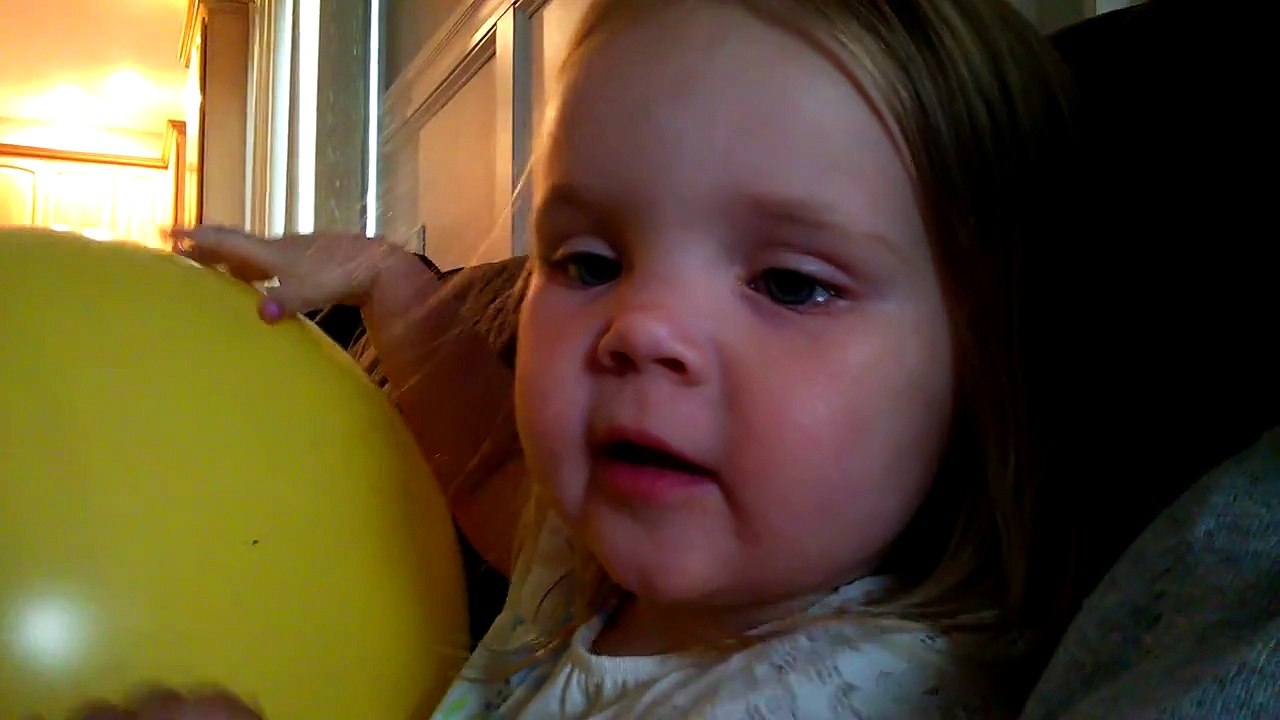 We all live in a yellow balloon  | Kids video | Full_HD | 30fps