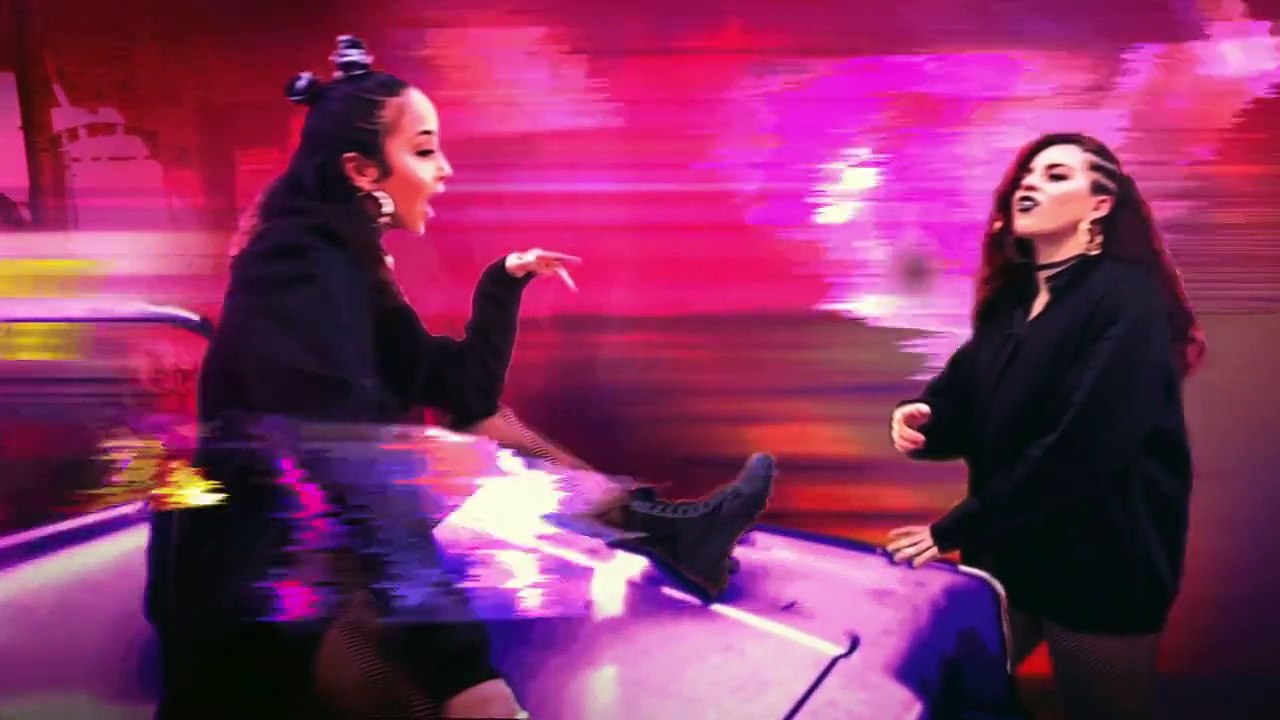 CL - ‘HELLO BITCHES’ DANCE PERFORMANCE VIDEO