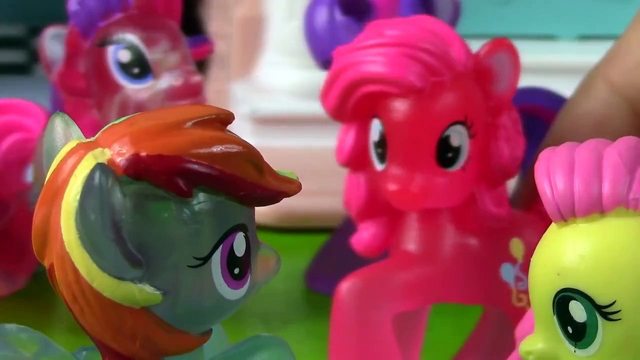 MLP Destination Vacation My Little Pony Airport Travel Part 1 Rarity Pinkie Pie Apple Bloo