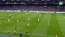 Andres Iniesta Goal Real Madrid 0-3 Barcelona