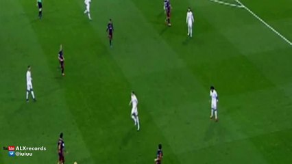 Andres Iniesta Fantastic Goal Real MAdrid 0-3 Barcelona 2015