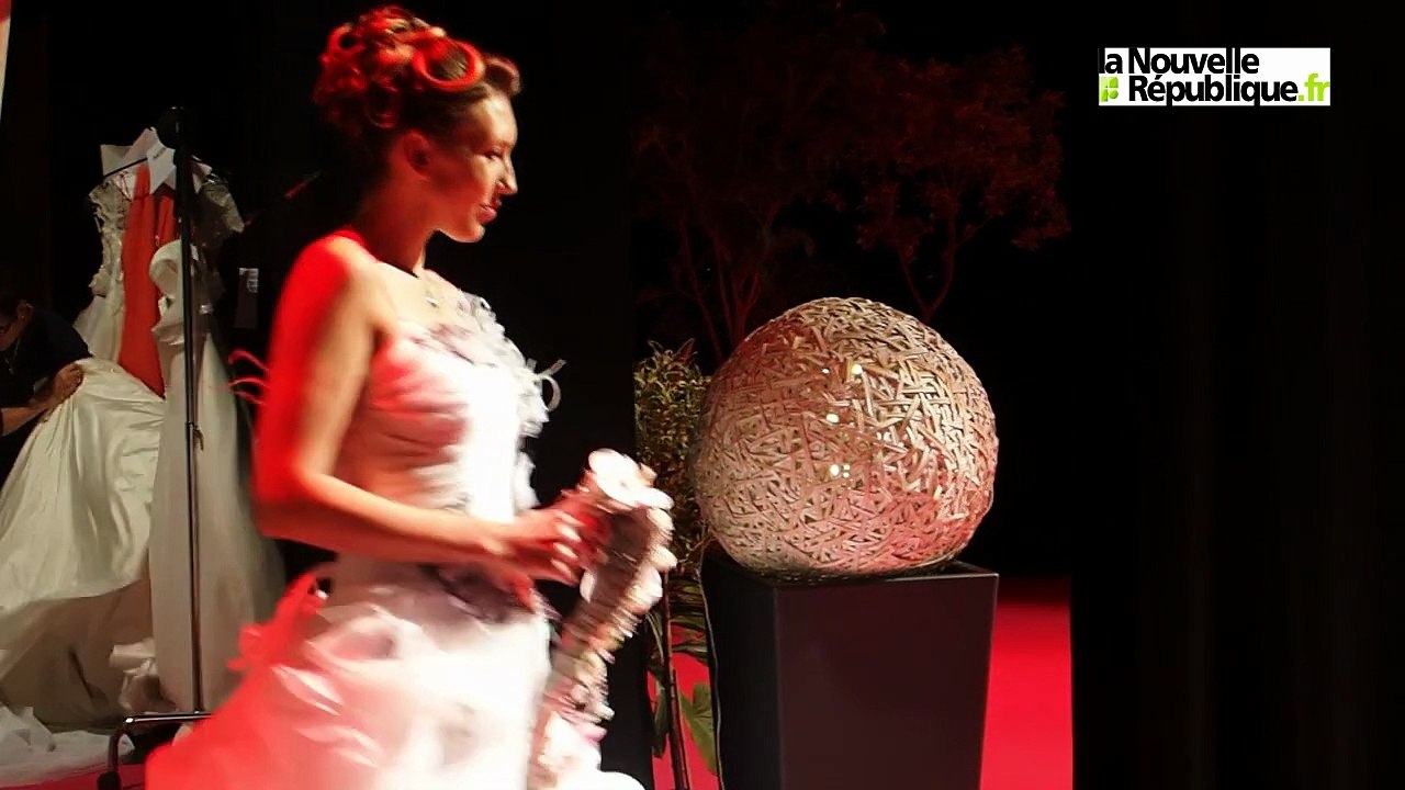 VIDEO. Le salon du mariage fait son défilé de mode à Bressuire