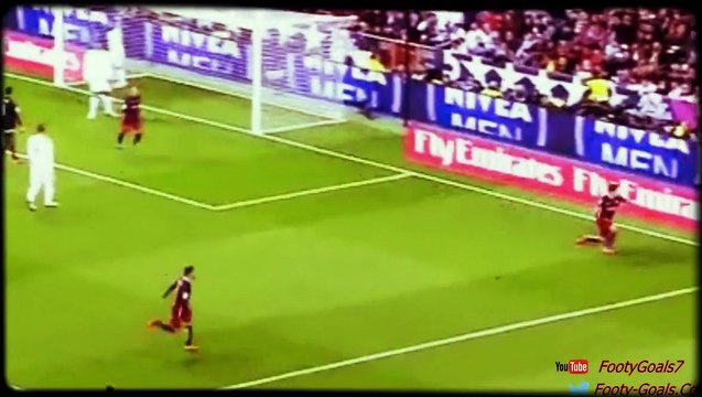 Luis Suarez Second Goal - Real Madrid vs Barcelona 0-4 (La Liga 2015)