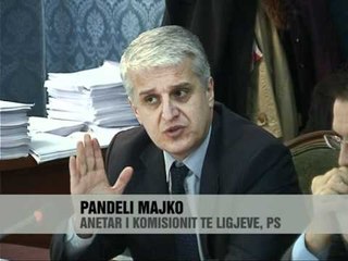 "Qeveria, me realiste se FMN"  - Vizion Plus - News - Lajme