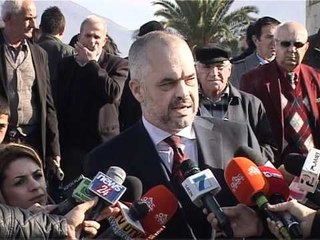 Rama, Meta festojnë 29 nëntorin - Vizion Plus - News - Lajme