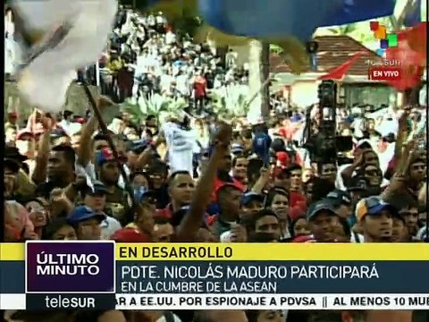 Maduro anuncia aumento de 100 % en becas universitarias