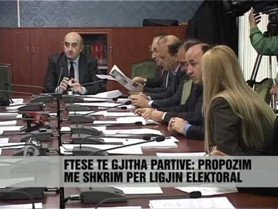 Komisioni i Ligjeve, batuta për sekretaret e PS - Vizion Plus - News - Lajme