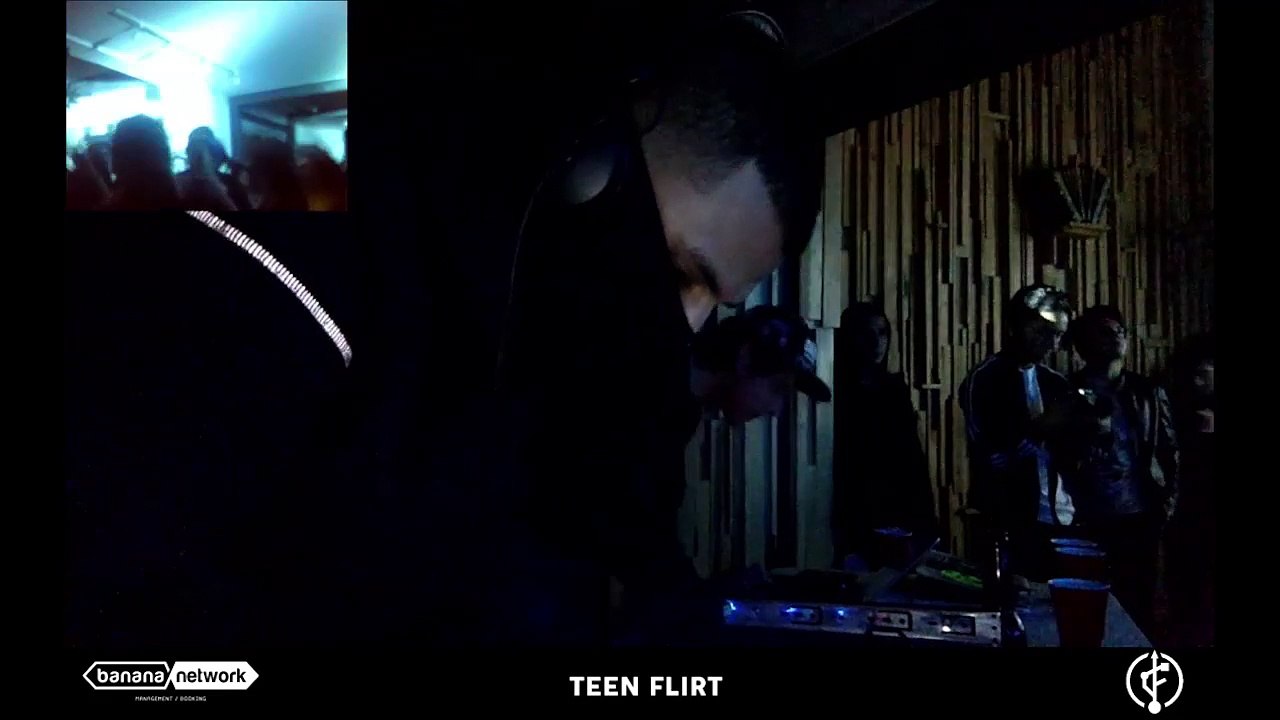 Teen Flirt  @DaFuture Aniversario 1