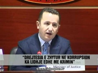 Télécharger la video: Halimi akuza sistemit te drejtësisë - Vizion Plus - News - Lajme